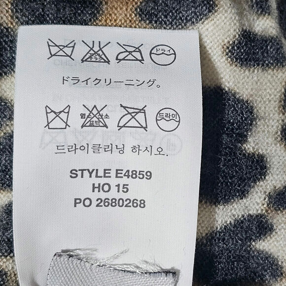 J. Crew 100% Merino Wool Crewneck Pullover Sweater Leopard Print Women's Small - Picture 10 of 10